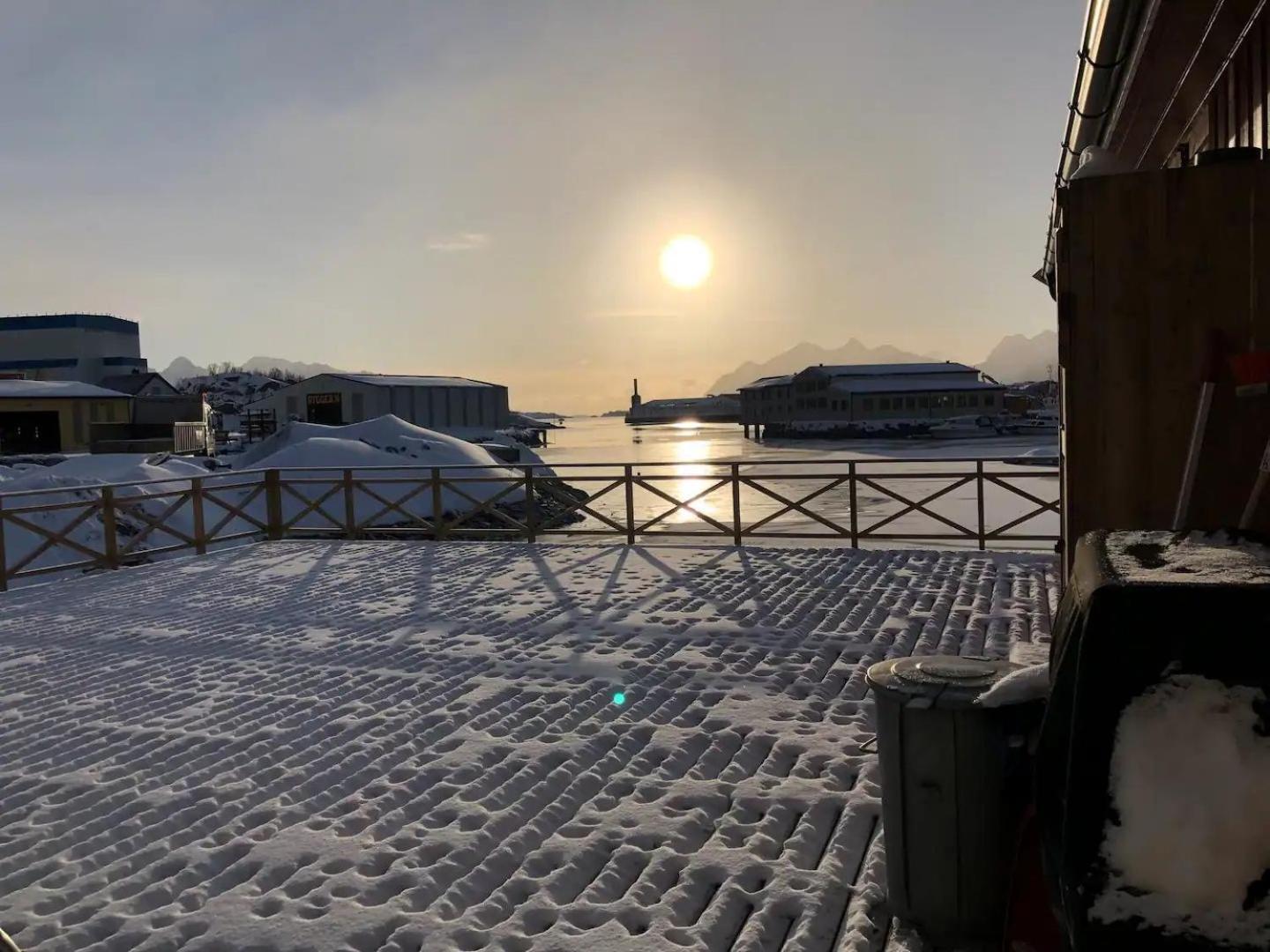 Nora'S Waterfront Cabin Svolvær Zewnętrze zdjęcie